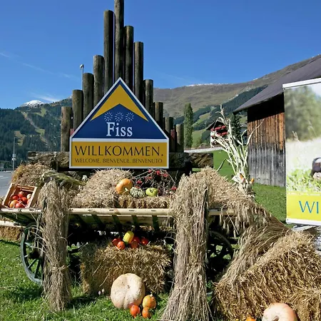 In Tyrol Near Slopes, Cleaning Included Appartement Hochgallmig